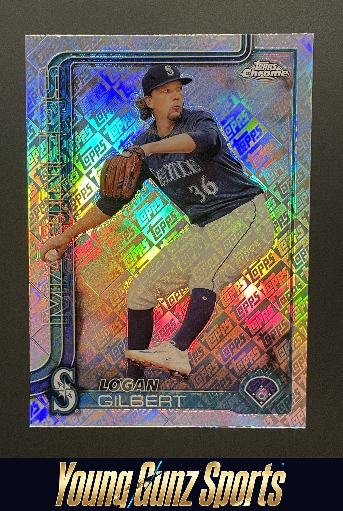 Logan Gilbert Chrome Black /15